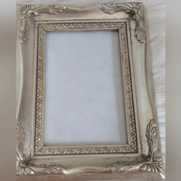 Melannco Picture Frame- Silver Chunky photo frame, filigree, tabletop decoration - Picture 3 of 5